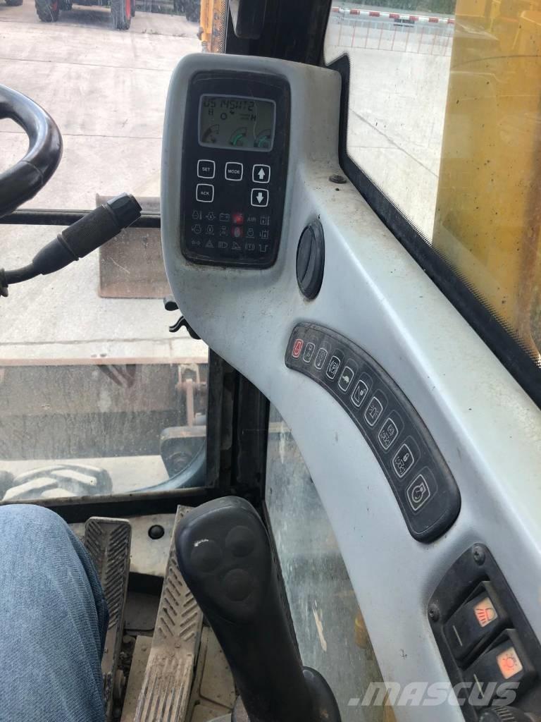 JCB JS145W Koparki kołowe