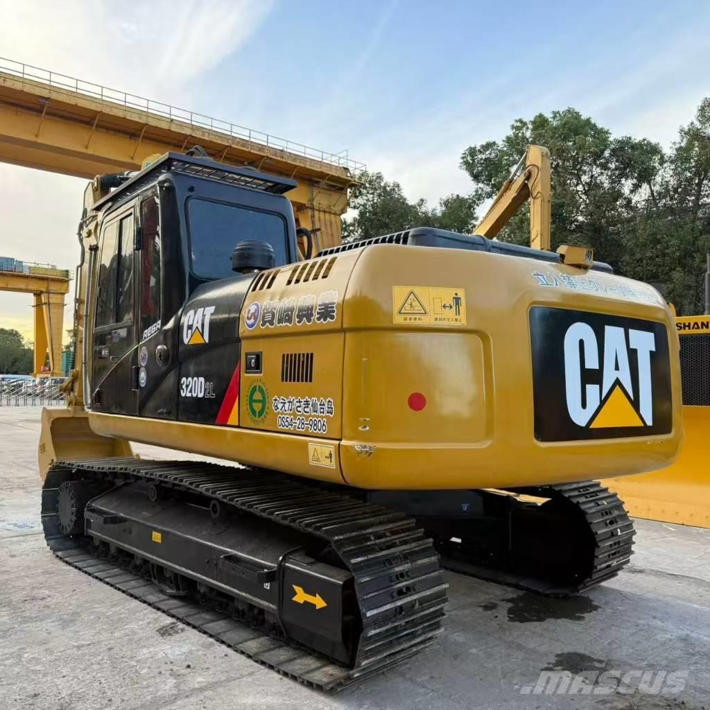 CAT 320 D2 Koparki gąsienicowe