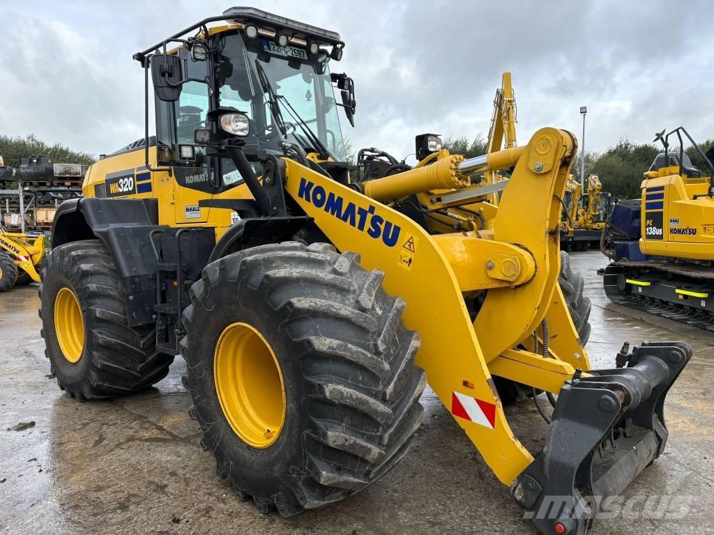 Komatsu WA320-8 Ładowarki kołowe