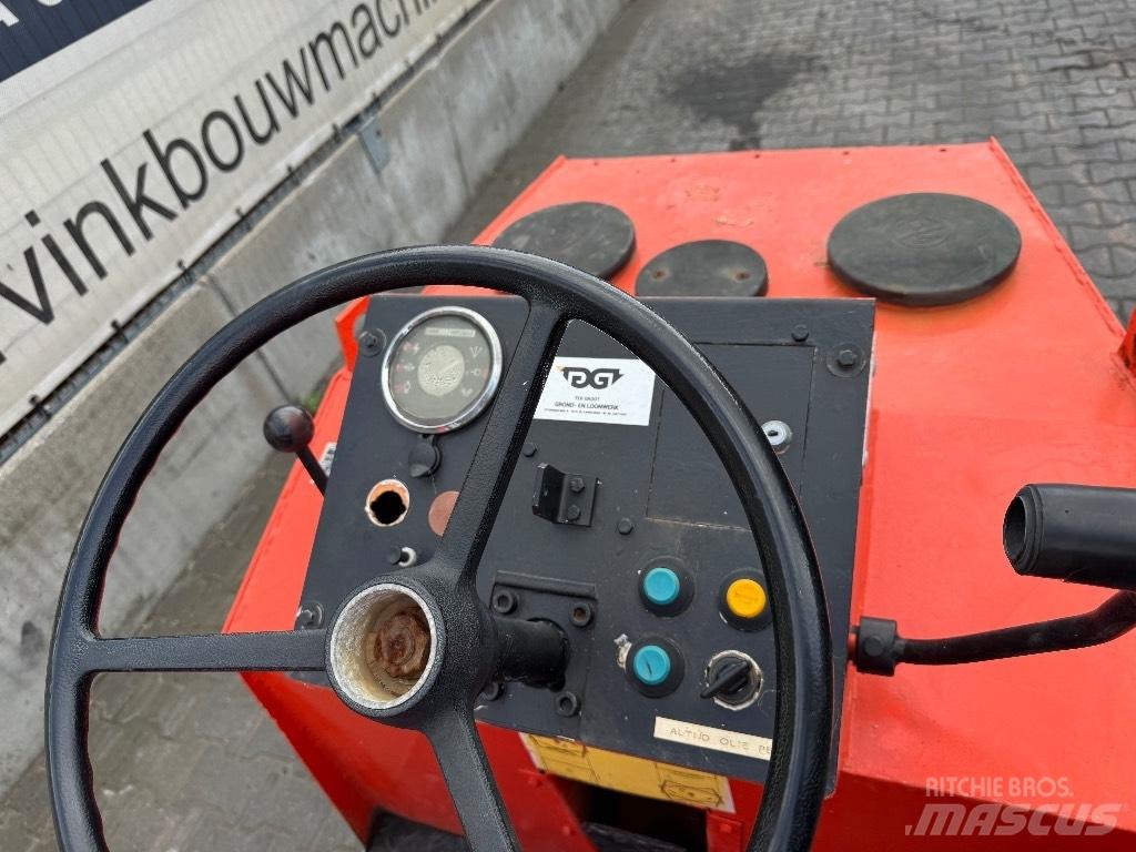 CASE Vibromax 152k Walce jednobębnowe