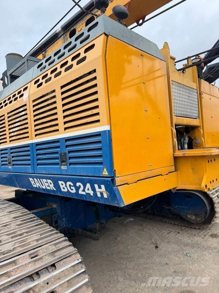 Bauer BG 24 H Ciężkie wiertnice