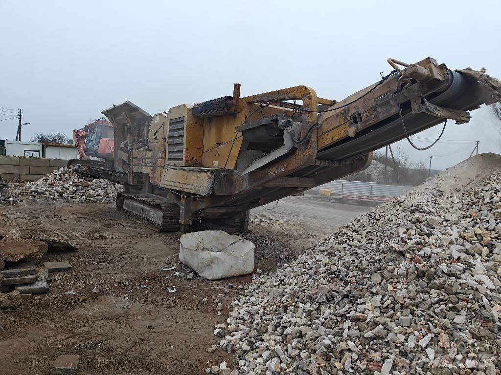Extec C12 Kruszarki mobilne