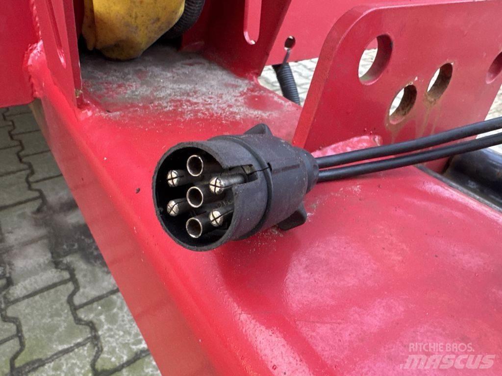 MAC 16 Premium Przyczepy do transportu samochodów