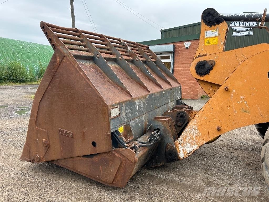 CASE 921F XR Ładowarki kołowe