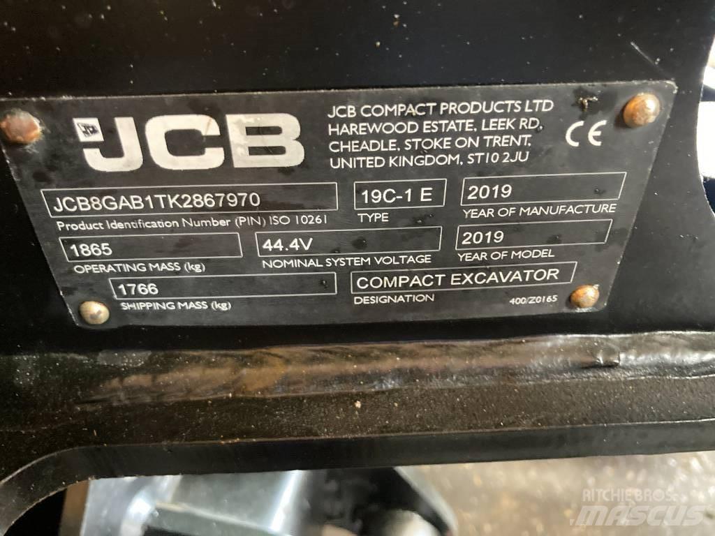 JCB 19 C-IE Minikoparki