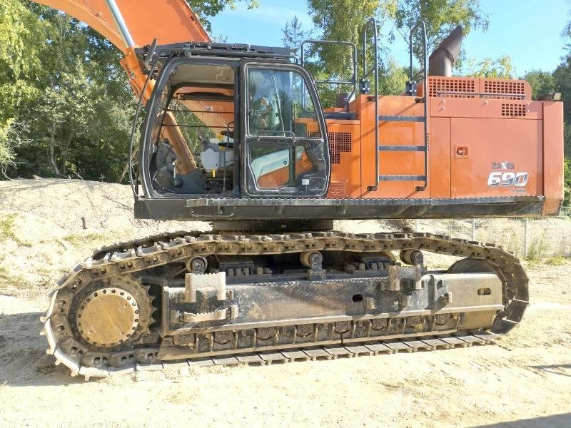 Hitachi ZX 690 LCH-7 Koparki gąsienicowe