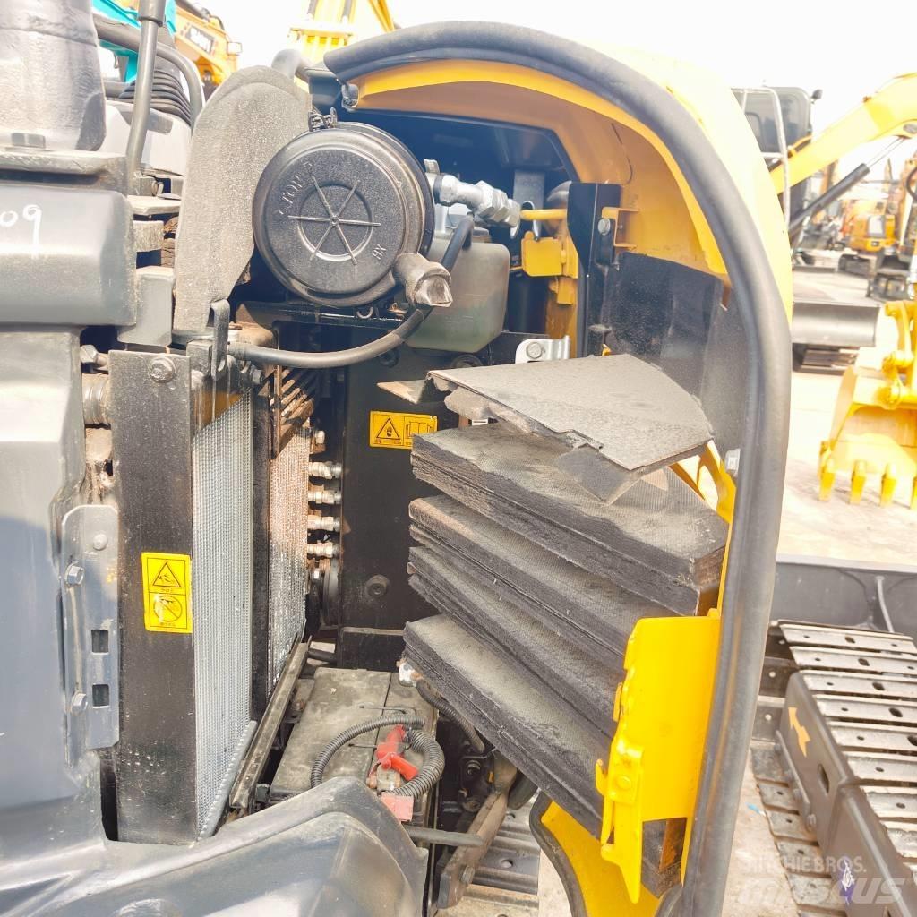 Komatsu PC30MR-3 Minikoparki