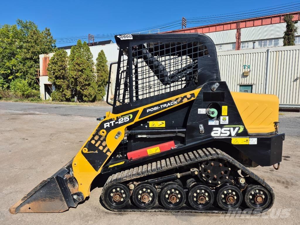 ASV RT 25 Ładowarki burtowe