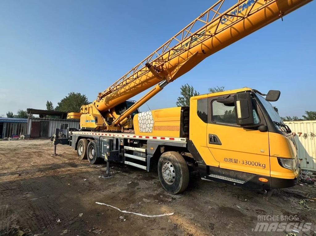 XCMG XCT 25 Żurawie szosowo-terenowe