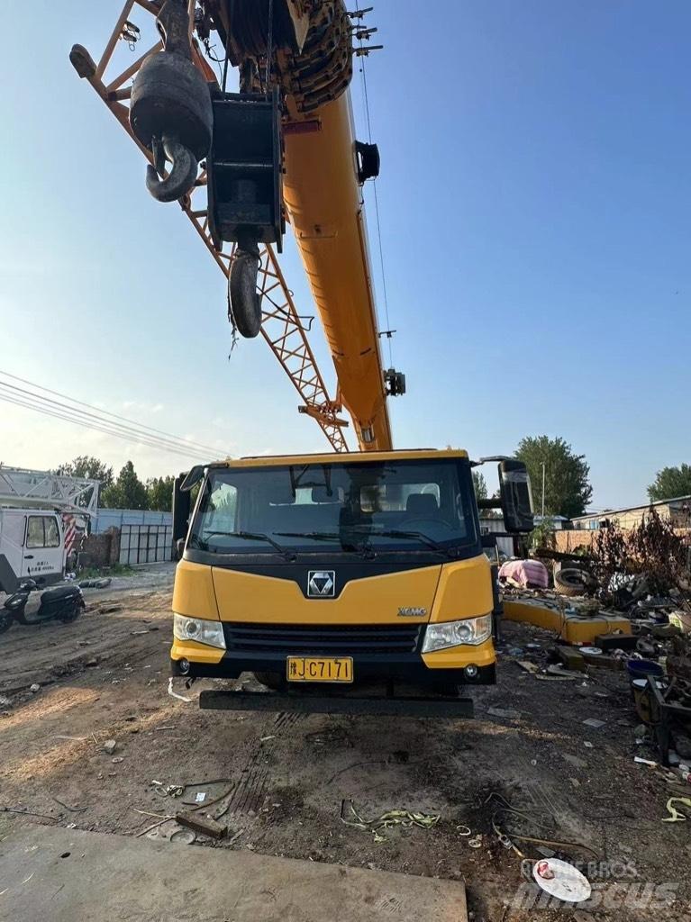 XCMG XCT 25 Żurawie szosowo-terenowe