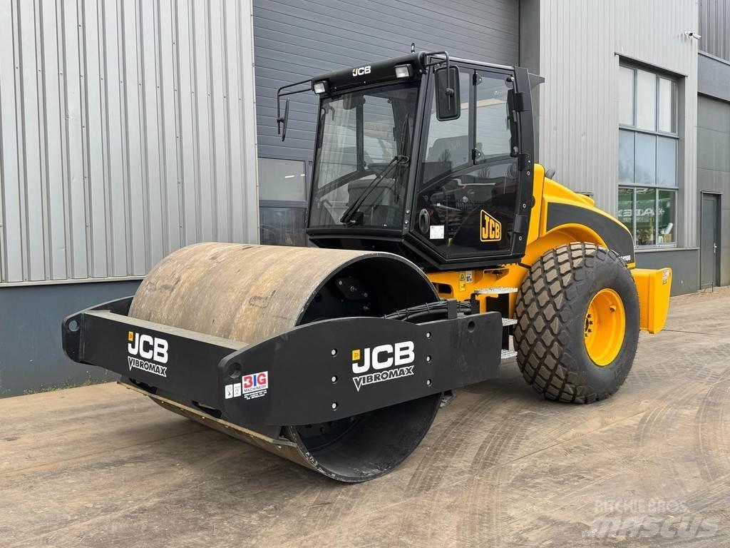JCB VM166D Walce jednobębnowe
