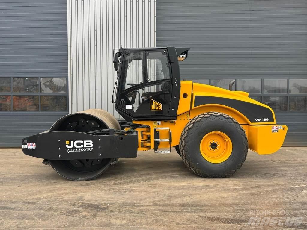 JCB VM166D Walce jednobębnowe
