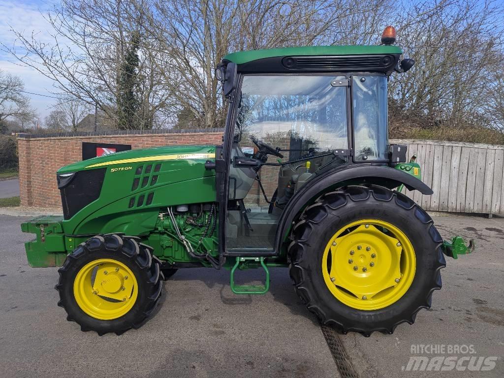 John Deere 5075GN Ciągniki rolnicze