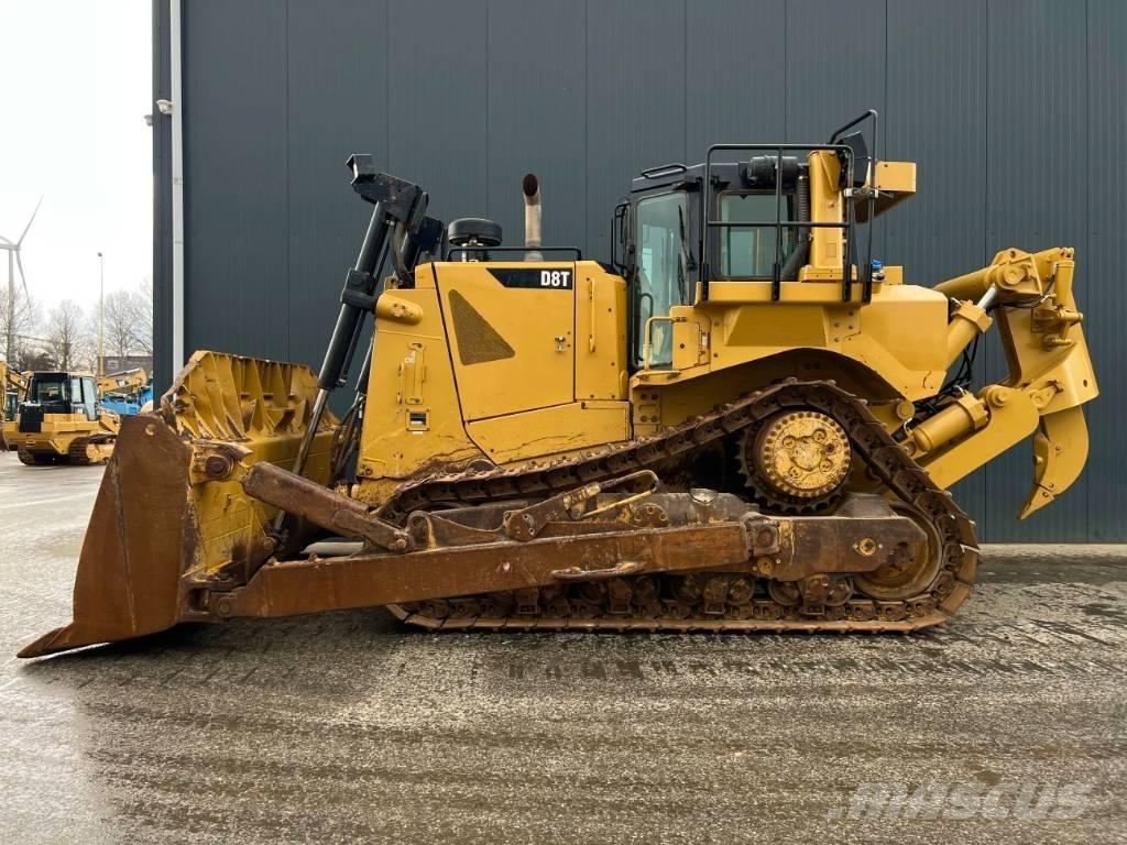 CAT D8T - CE Spycharki gąsienicowe