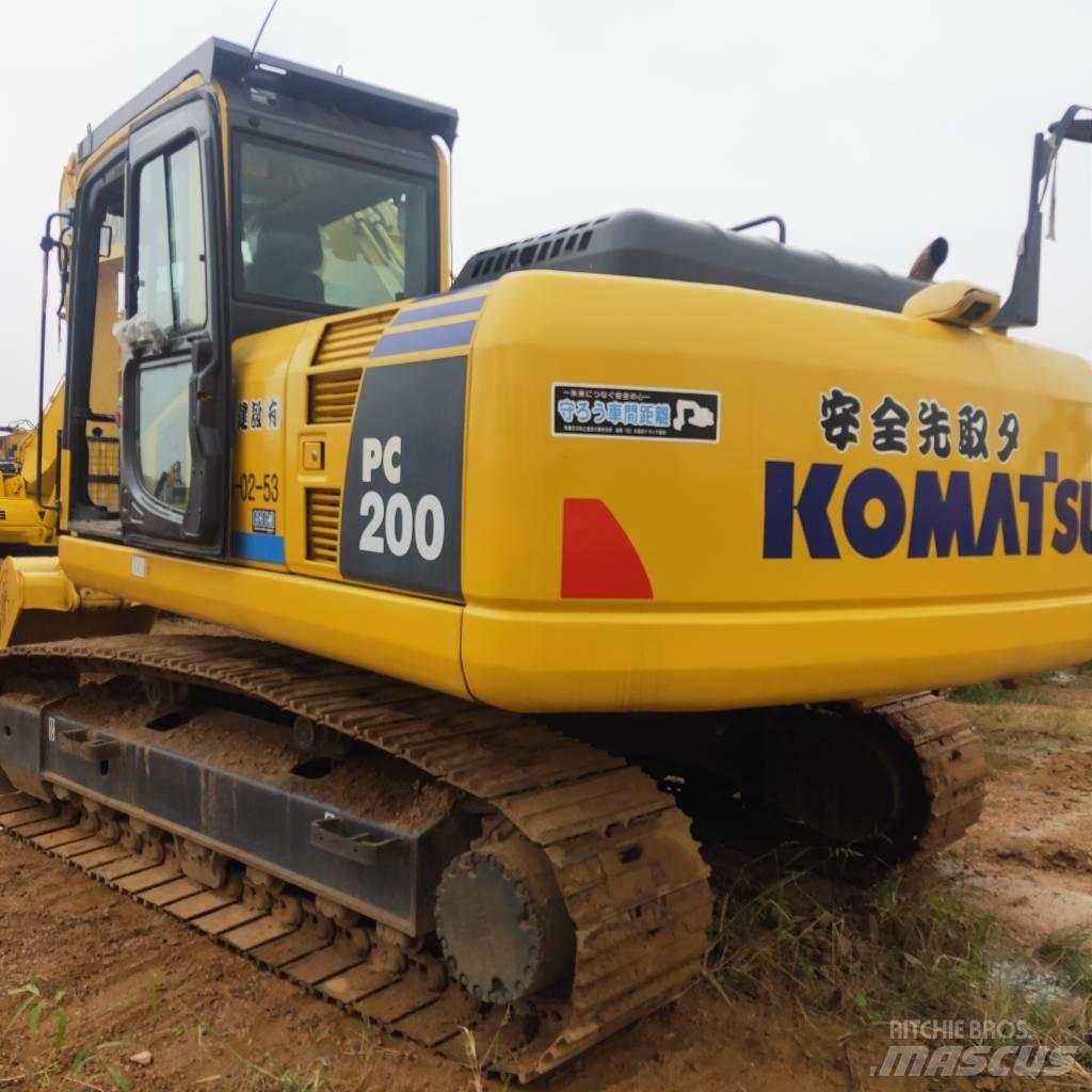 Komatsu PC200-8 Koparki gąsienicowe