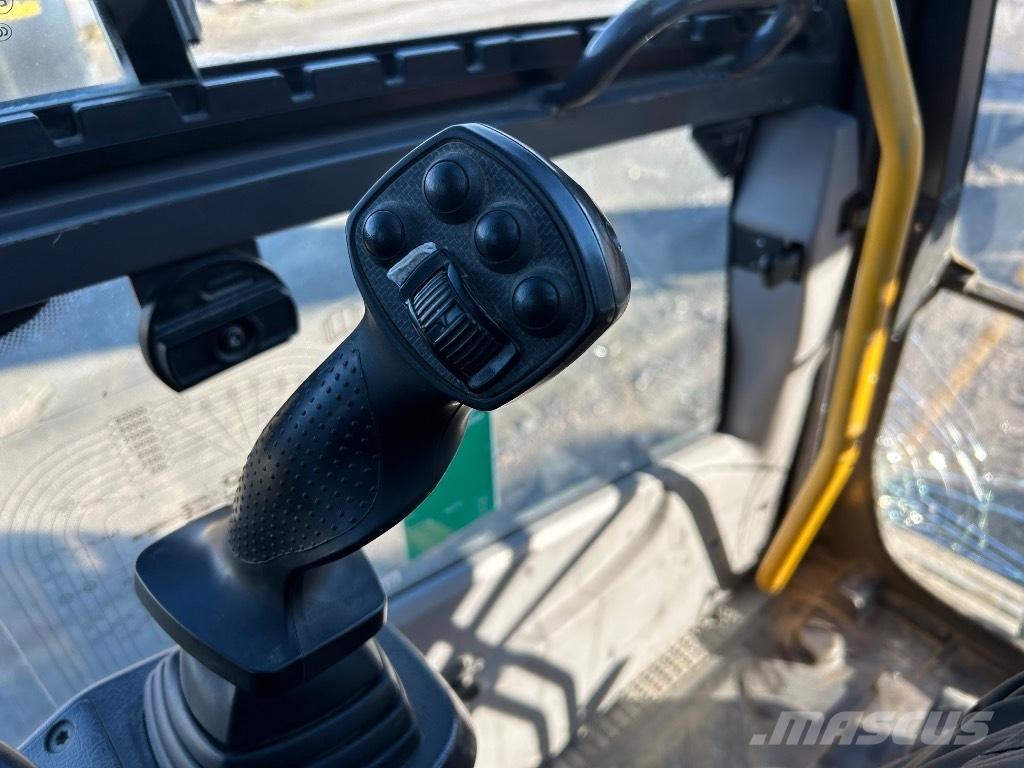 Volvo EC 220 DL Koparki gąsienicowe