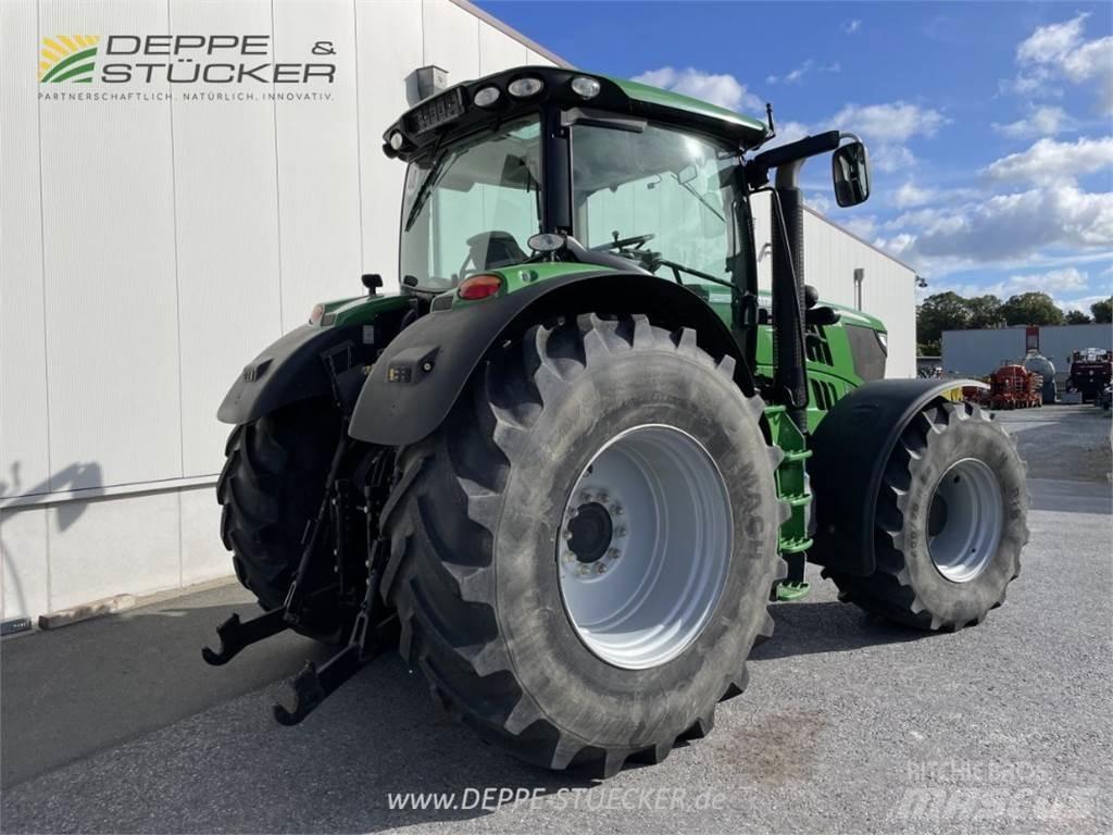 John Deere 6210R Ciągniki rolnicze