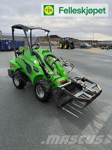 Avant 520 Ładowarki burtowe