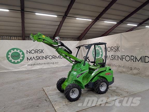 Avant 523 Nośniki osprzętu