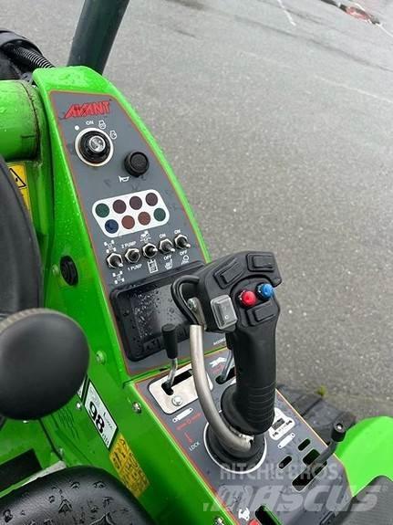 Avant 755i Ładowarki burtowe