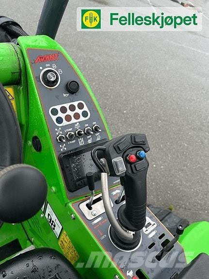 Avant 755i Ładowarki burtowe