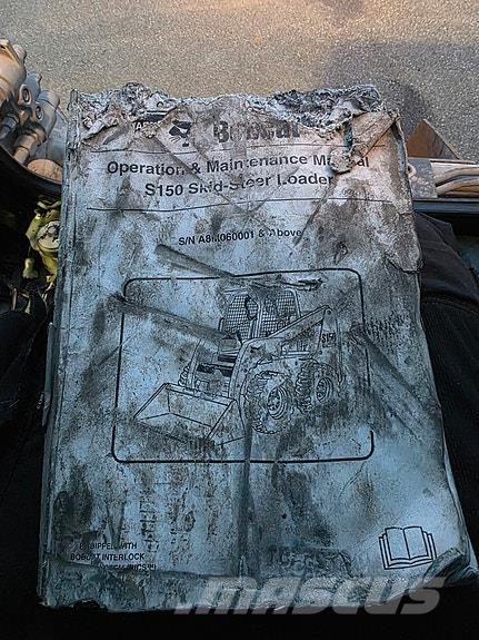 Bobcat S150 Ładowarki burtowe