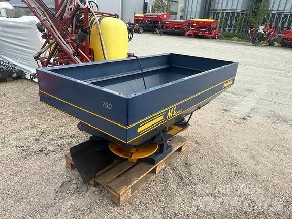 Bogballe M1 Rozrzutnik nawozów mineralnych