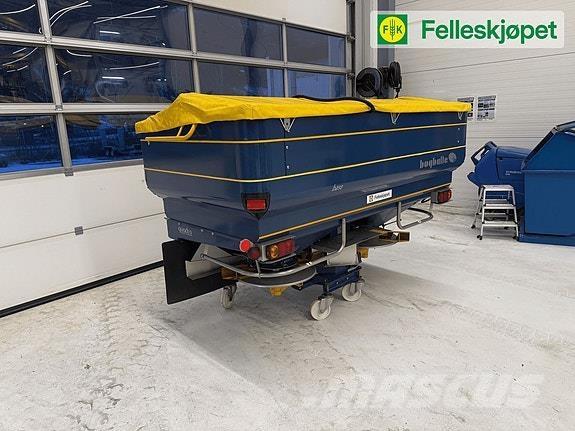 Bogballe M2Q Rozrzutnik nawozów mineralnych