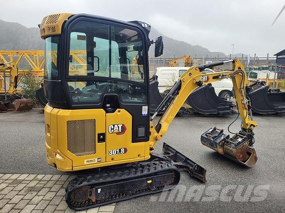 CAT 301.8 Minikoparki