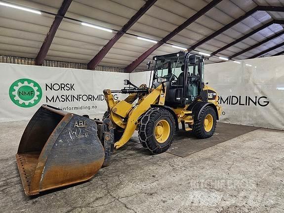 CAT 908M Ładowarki kołowe