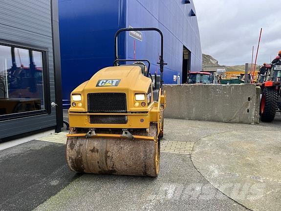 CAT CB34B Rozściełacze do asfaltu