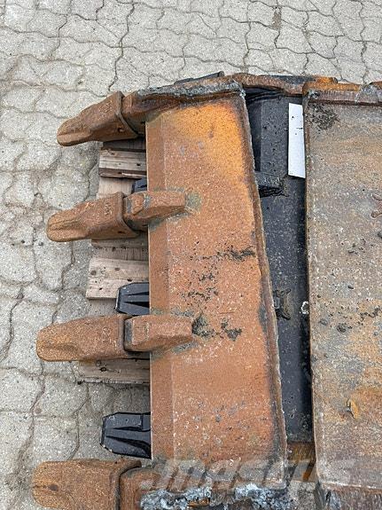 CAT TENNER Maszyny rolnicze - Inne