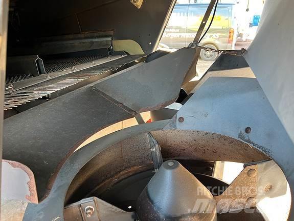 CLAAS Lexion 630 Kombajny zbożowe