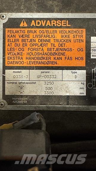 Daewoo D33S-3 Wózki Diesla