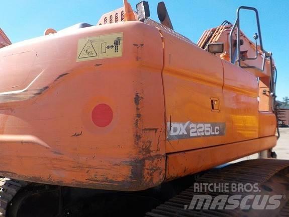 Doosan DX225LC-3 Koparki gąsienicowe