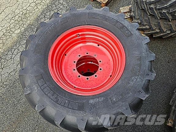 Fendt 700 Ciągniki rolnicze