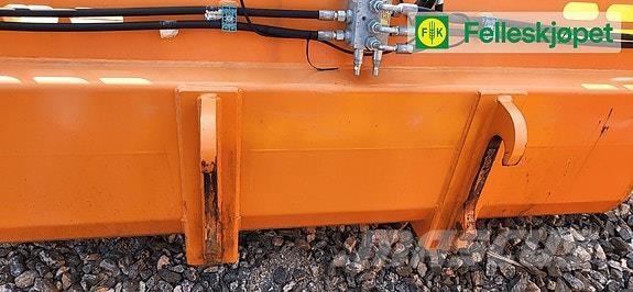 FMG SLK15 Inny sprzęt drogowy i odśnieżający