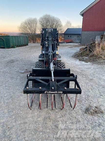GiANT G1500 Ładowarki teleskopowe