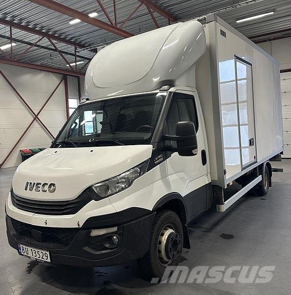 Iveco DAILY 70C18 Samochody ciężarowe ze skrzynią zamkniętą