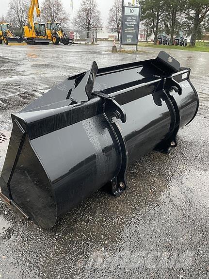 JCB med BM Opony, koła i felgi