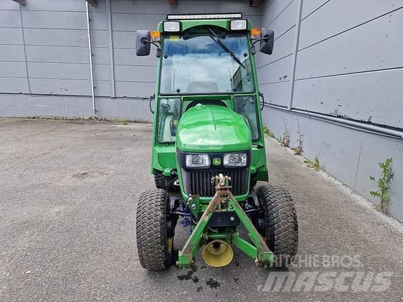John Deere 2032R Ciągniki rolnicze