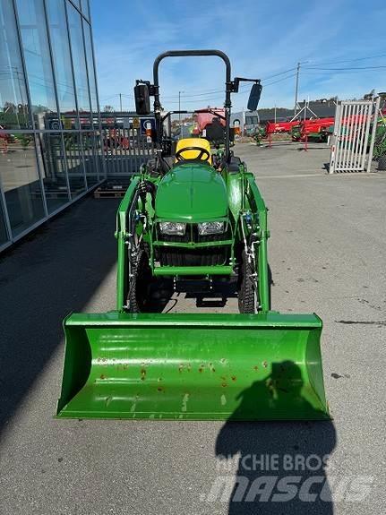 John Deere 3038E Ciągniki rolnicze