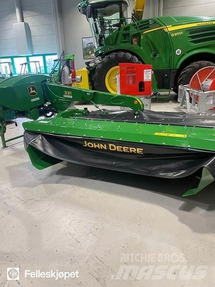 John Deere 331C Kosiarki
