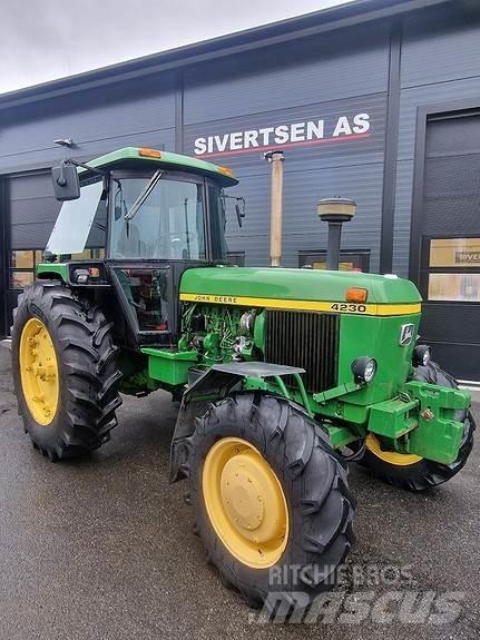 John Deere 4230 Ciągniki rolnicze