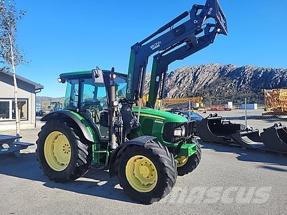 John Deere 5100 R Ciągniki rolnicze