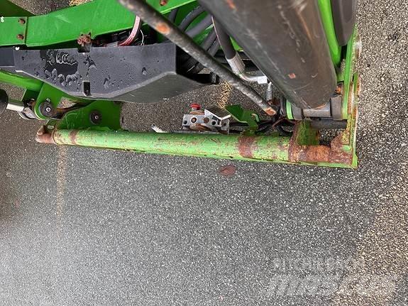 John Deere 6110MC Ciągniki rolnicze