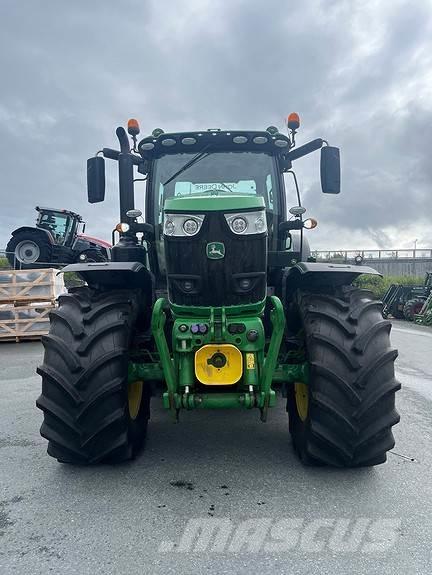 John Deere 6215R Ciągniki rolnicze