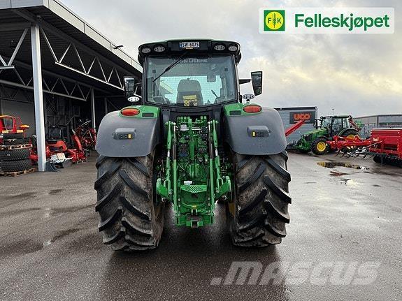John Deere 6R 215 Ciągniki rolnicze