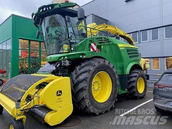 John Deere 8400 Ciągnikowe żniwiarki pokosowe