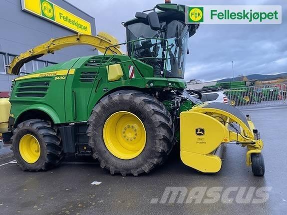 John Deere 8400 Ciągnikowe żniwiarki pokosowe
